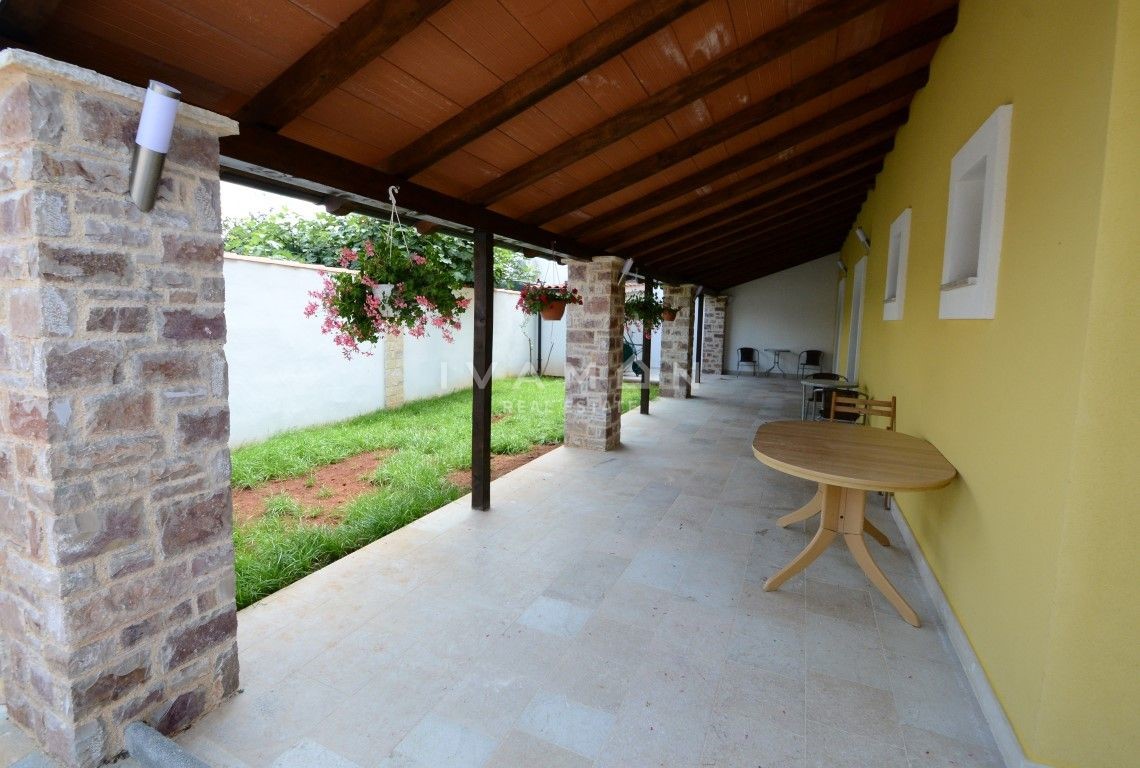 Casa In vendita - ISTARSKA  POREČ 