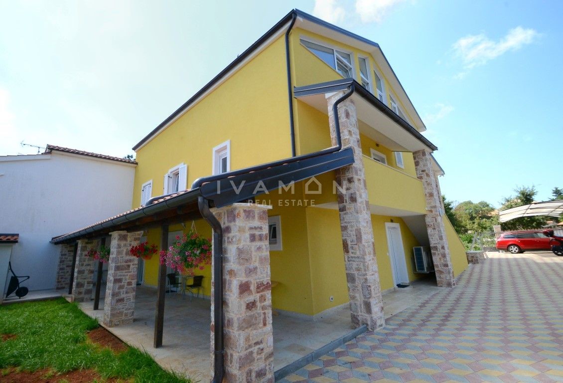 Casa In vendita - ISTARSKA  POREČ 