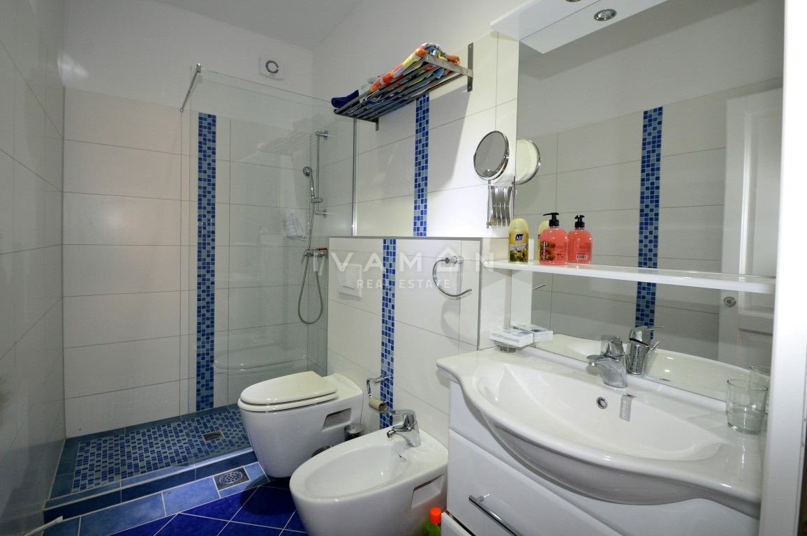 Casa In vendita - ISTARSKA  POREČ 