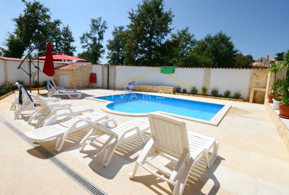 Casa In vendita - ISTARSKA  POREČ 