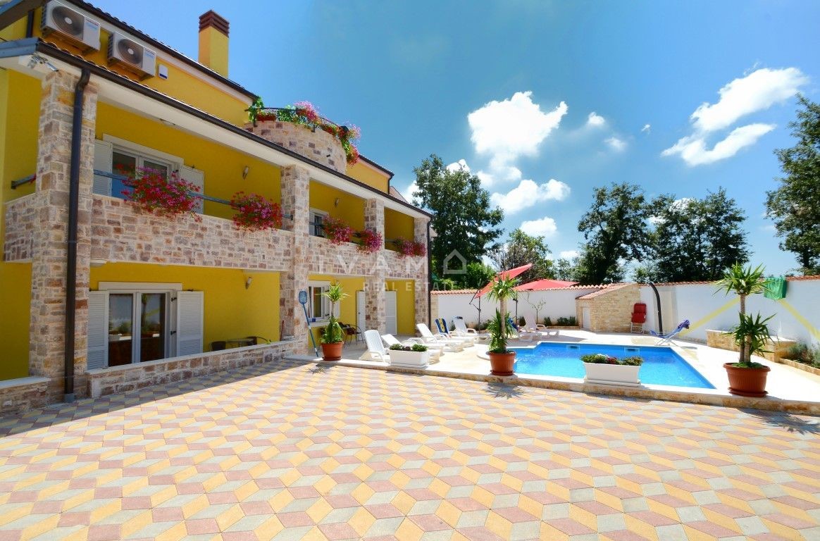 Casa In vendita - ISTARSKA  POREČ 