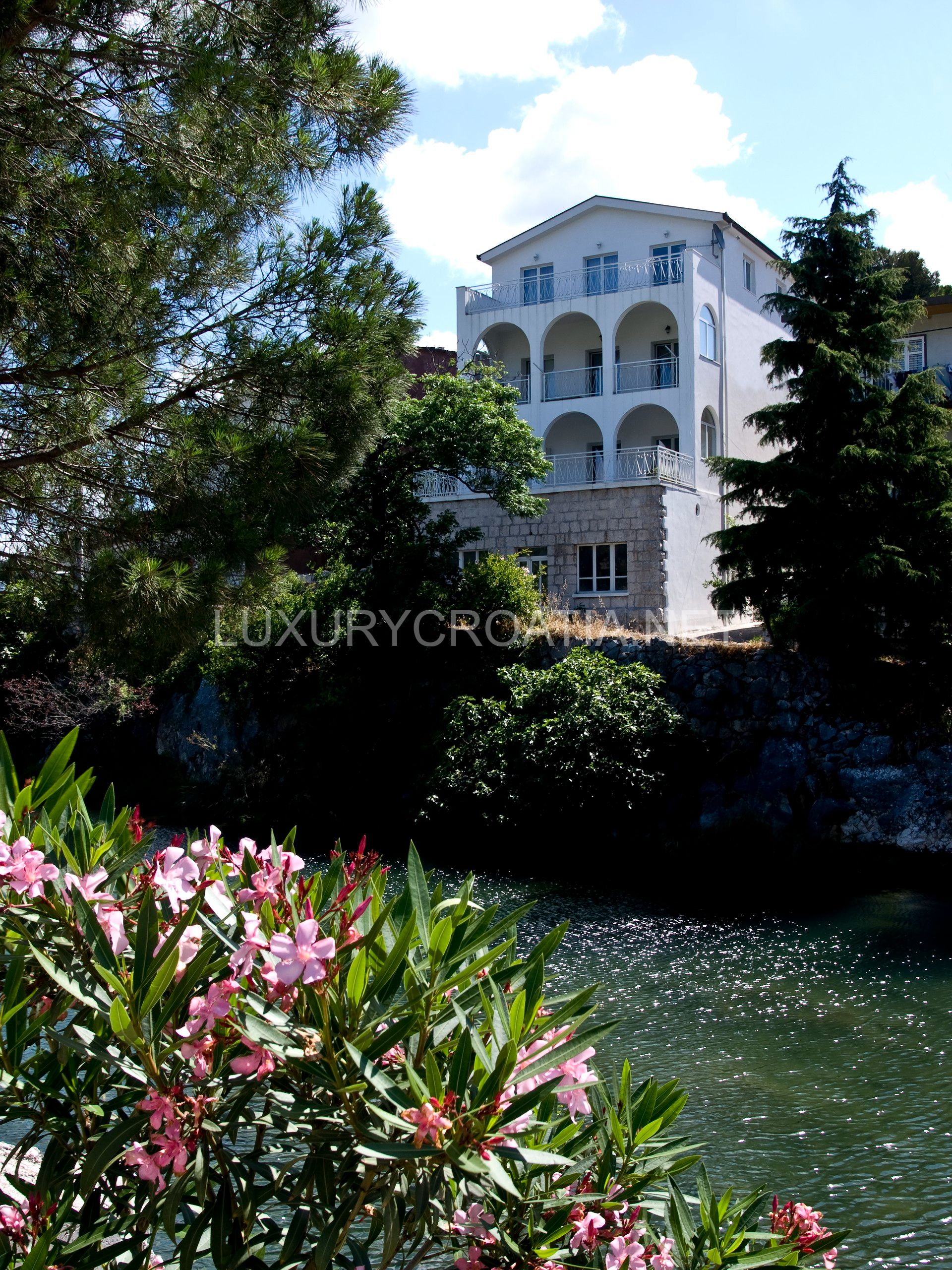 Casa In vendita - DUBROVAČKO-NERETVANSKA  SLIVNO 