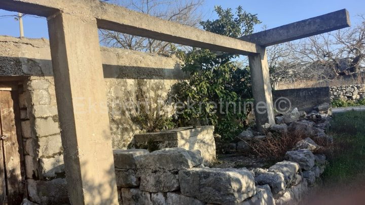 Casa in vendita 280 m² – Vinišće