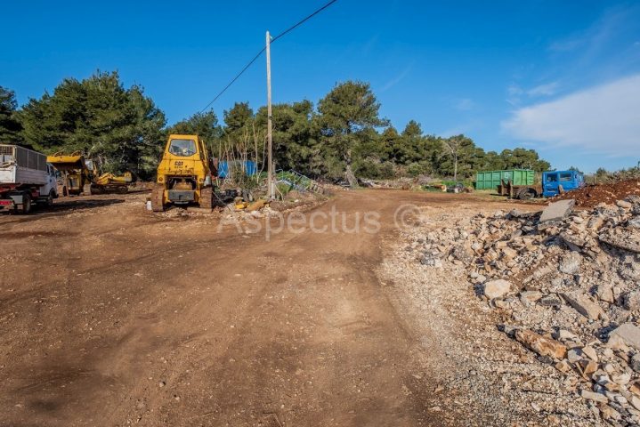 Parcela na predaj 6963 m² – Pula