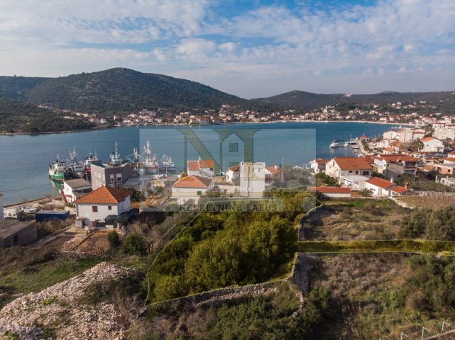 Pozemek na prodej 1428 m² – Vinišće