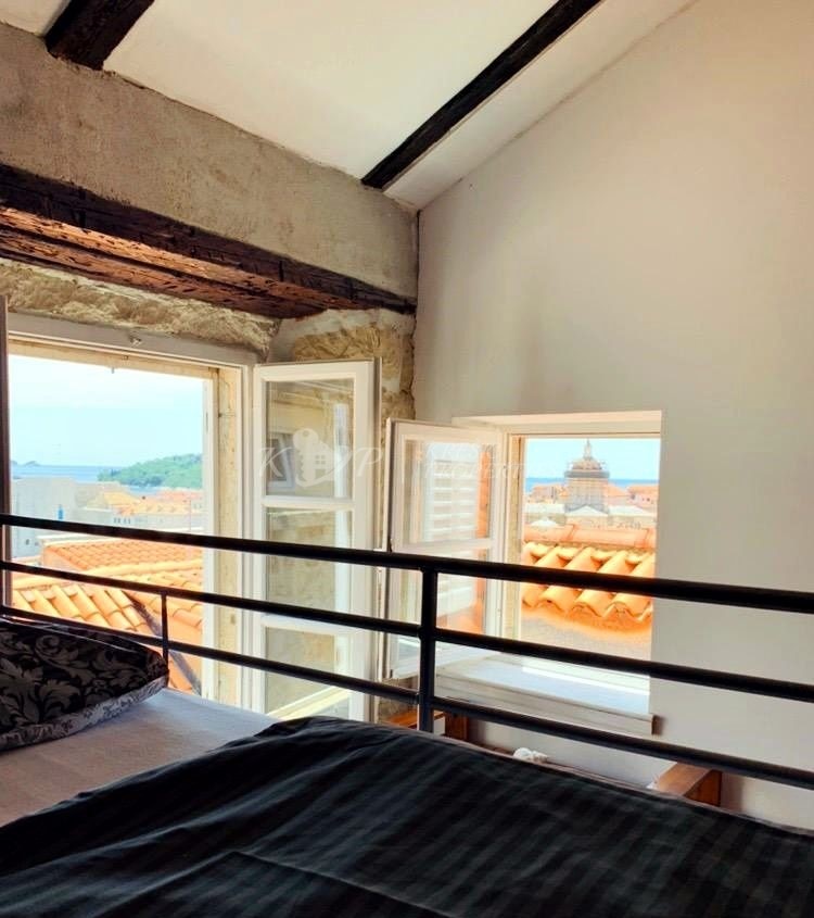 House For sale - DUBROVAČKO-NERETVANSKA  DUBROVNIK 