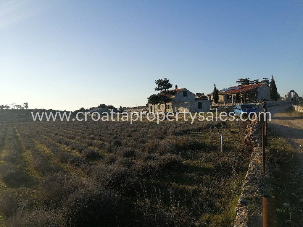 Casa In vendita - SPLITSKO-DALMATINSKA  HVAR 