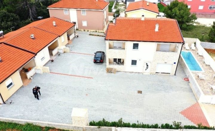Dom Na predaj - Zadarska Vir - foto 2/27