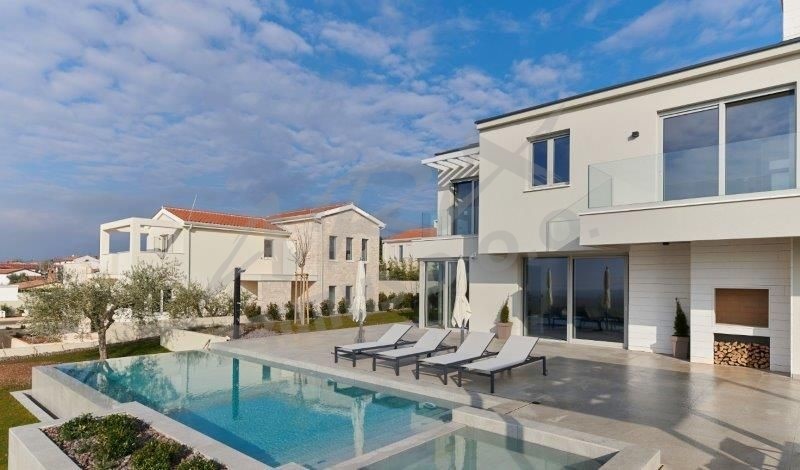 Haus Zu verkaufen - ISTARSKA  VIŠNJAN 