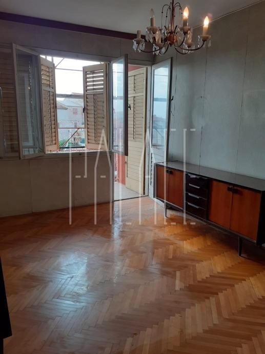 Appartement À vendre - ŠIBENSKO-KNINSKA  ŠIBENIK 