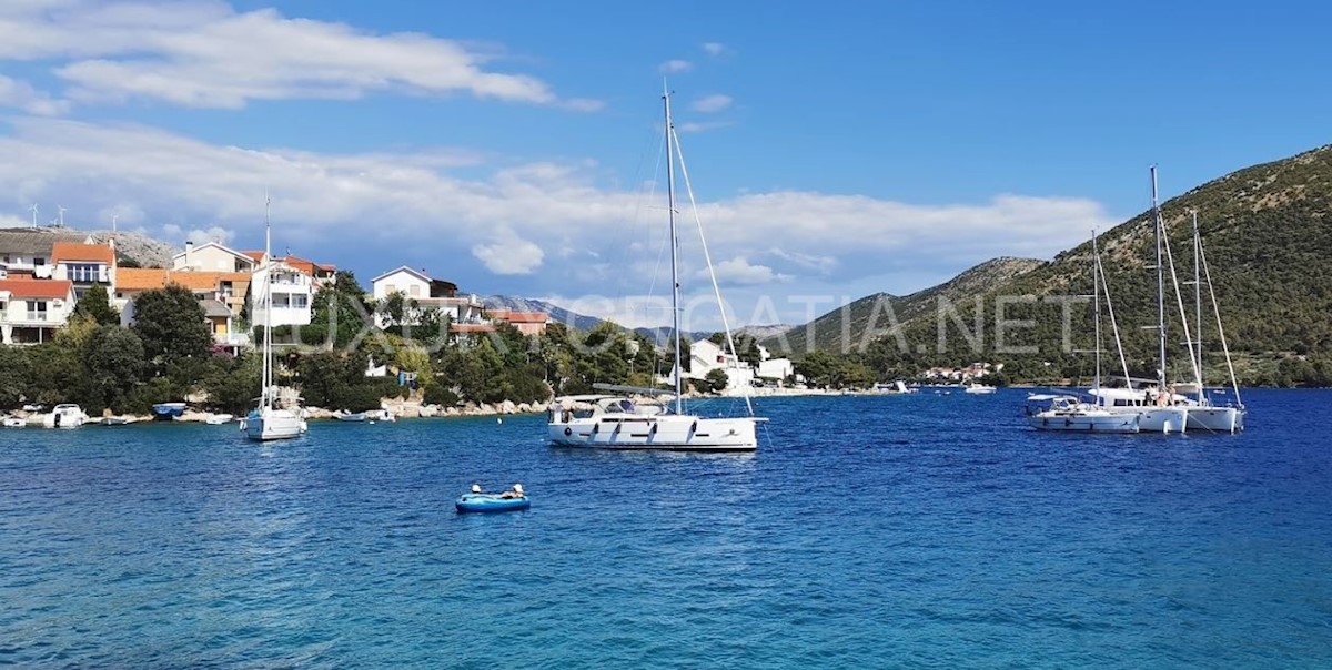 Zemljište Na prodaju - ŠIBENSKO-KNINSKA  ŠIBENIK 