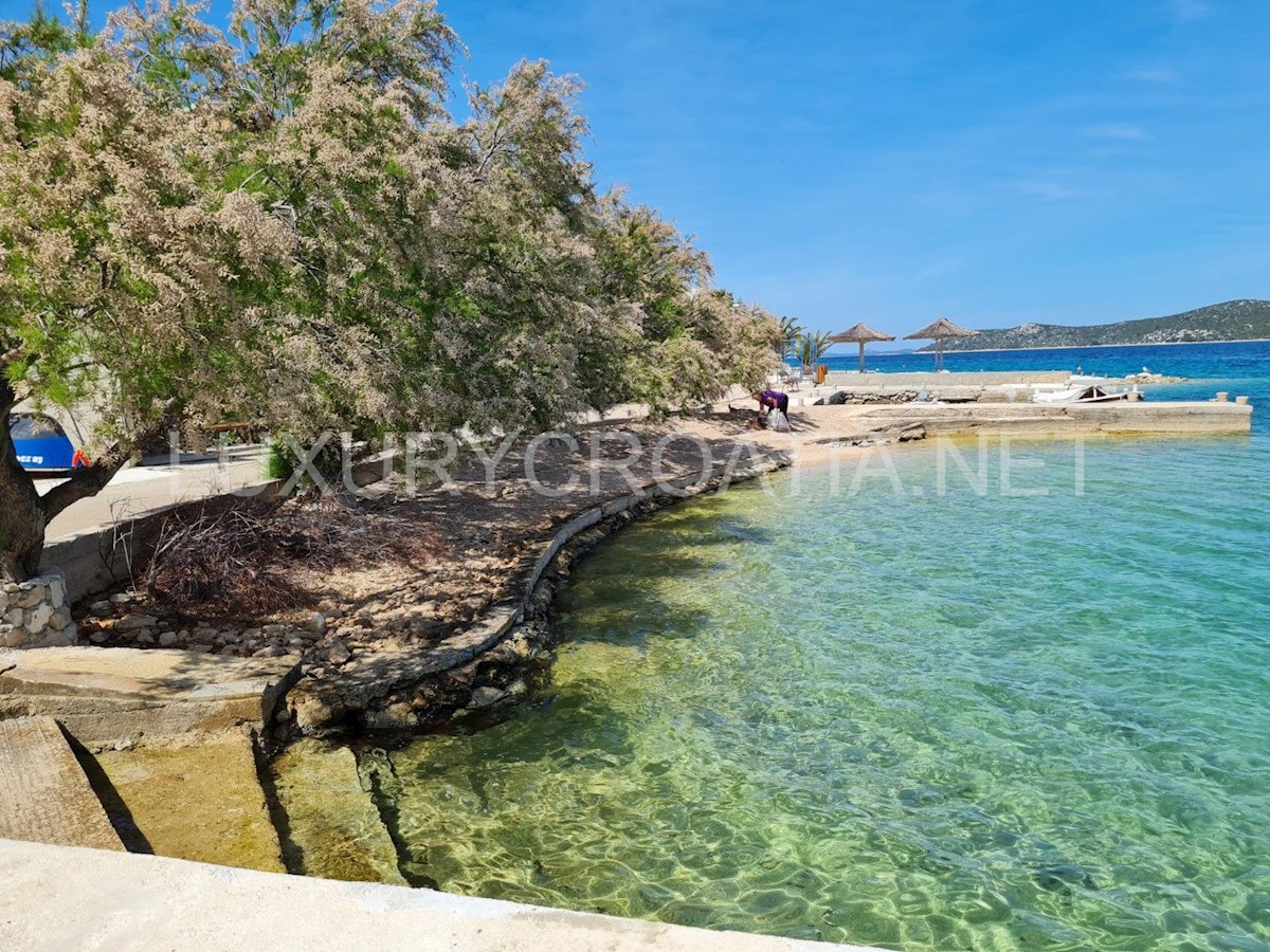 Zemljište Na prodaju - ŠIBENSKO-KNINSKA  ŠIBENIK 