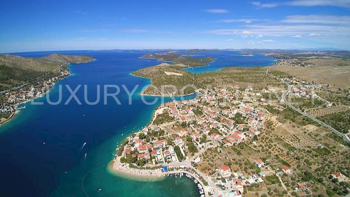 Terreno In vendita - ŠIBENSKO-KNINSKA  ŠIBENIK 