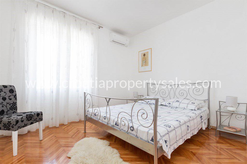 Apartmán Na prodej - SPLITSKO-DALMATINSKA  SPLIT 