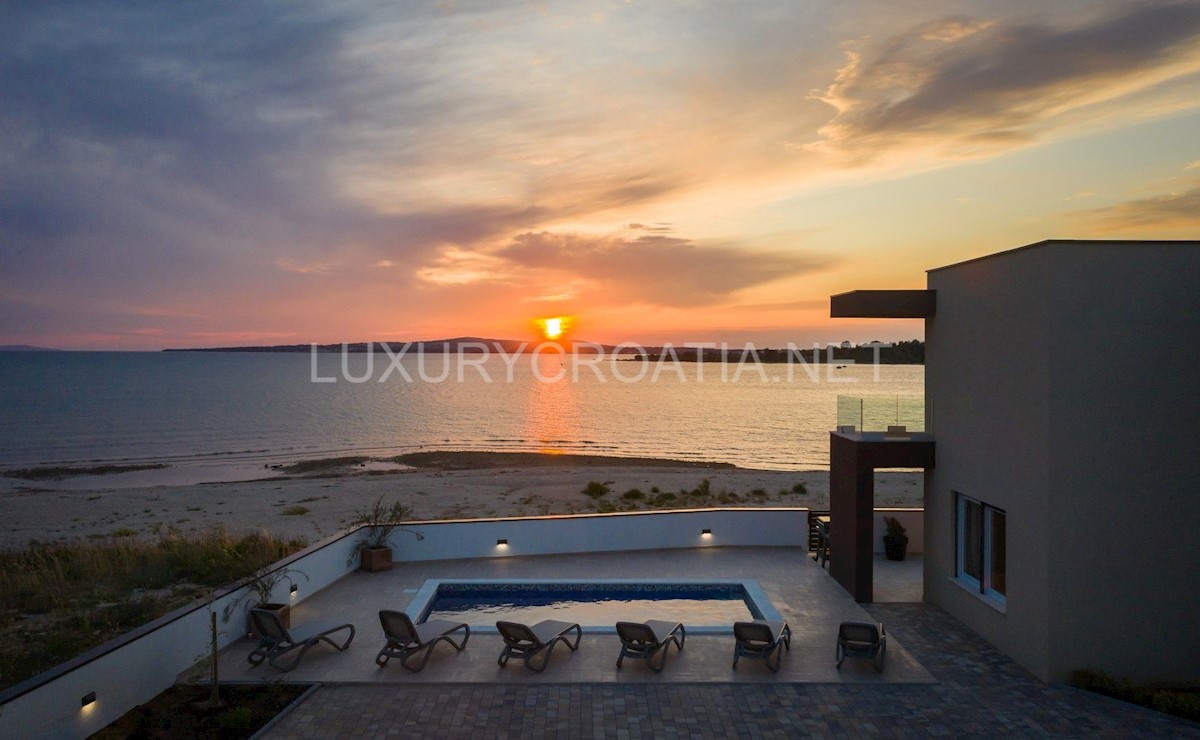 House For sale - ZADARSKA  NIN 