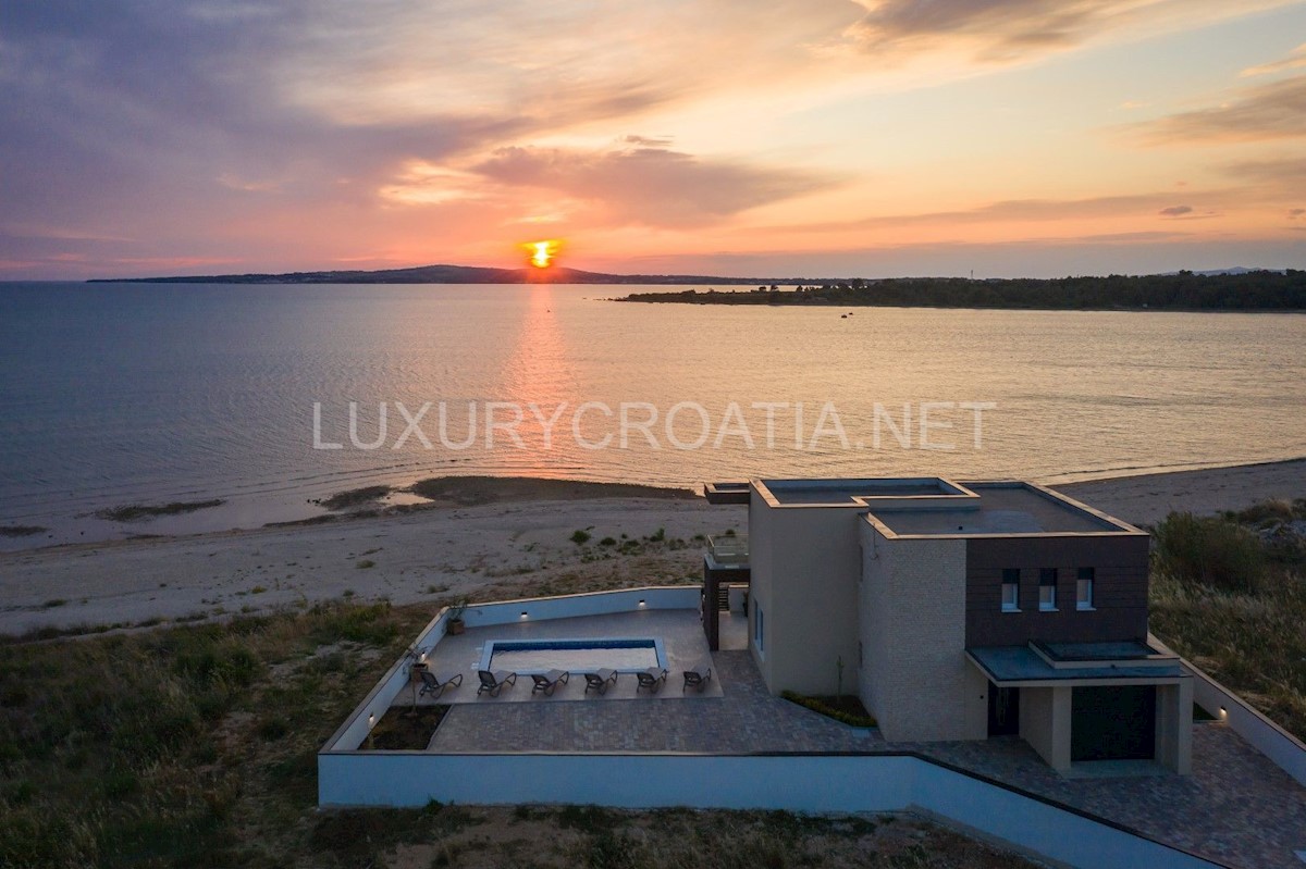 House For sale - ZADARSKA  NIN 