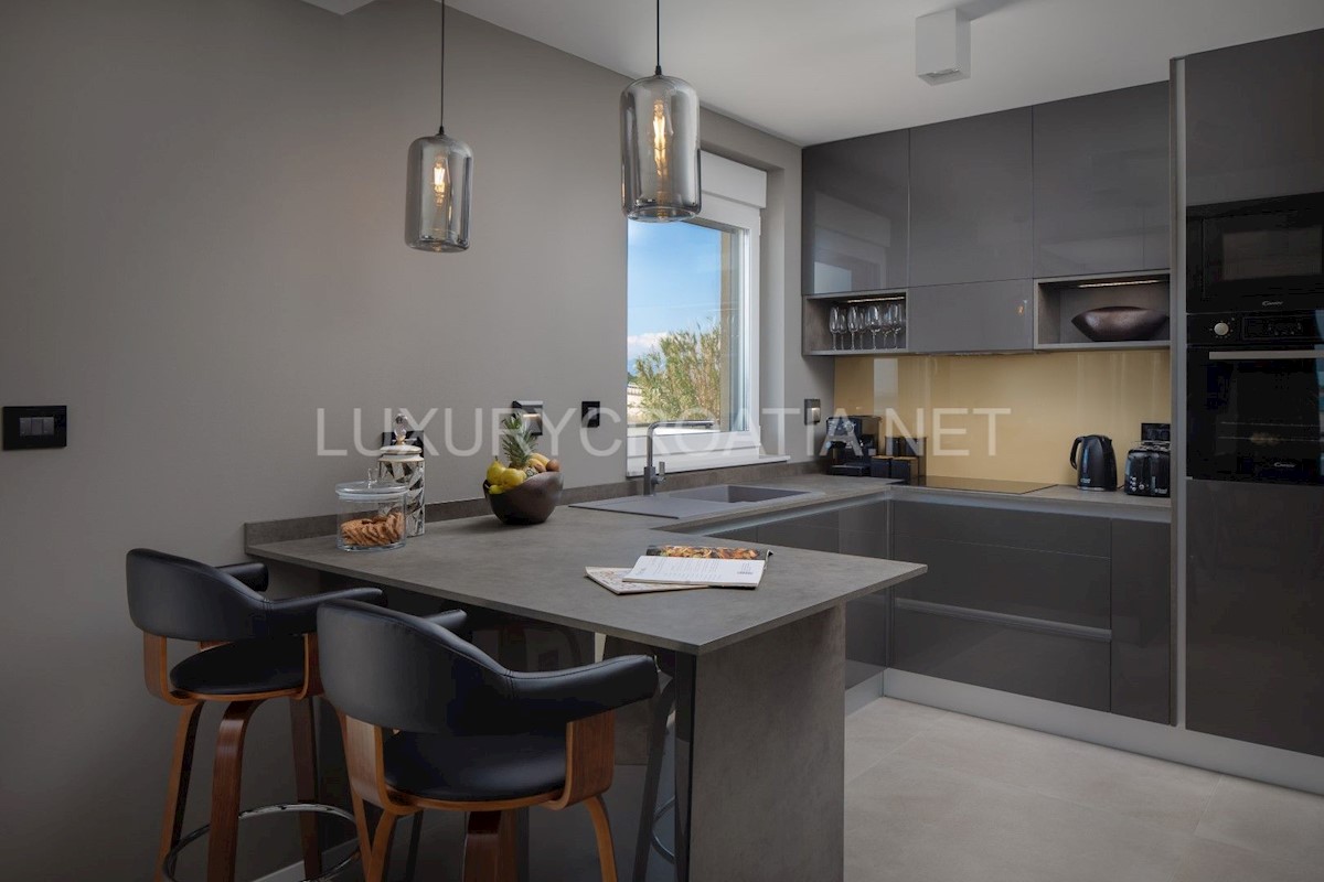 House For sale - ZADARSKA  NIN 