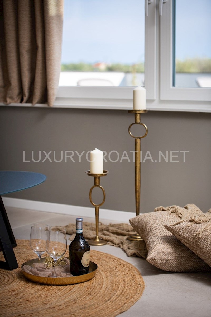 House For sale - ZADARSKA  NIN 