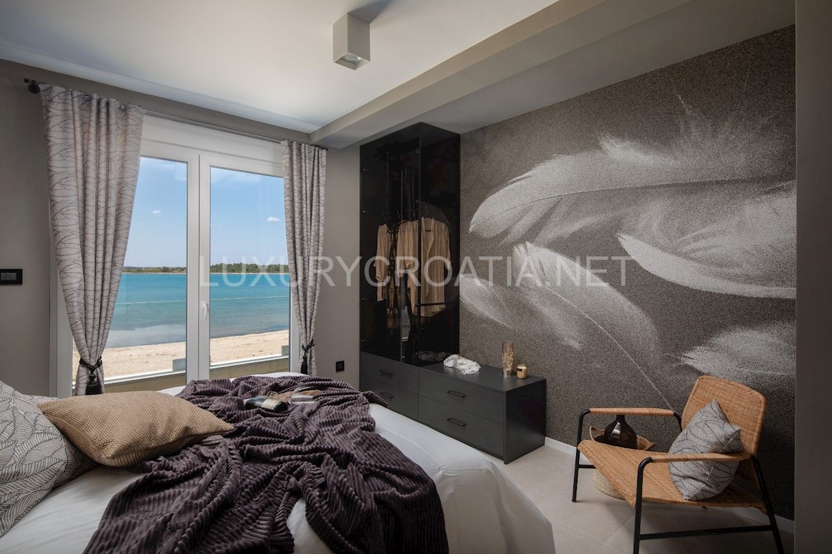 House For sale - ZADARSKA  NIN 