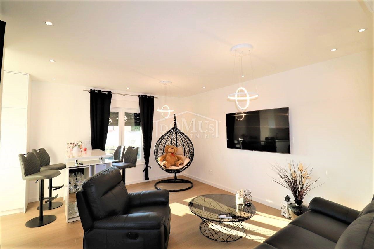 Flat For sale - ŠIBENSKO-KNINSKA  VODICE 