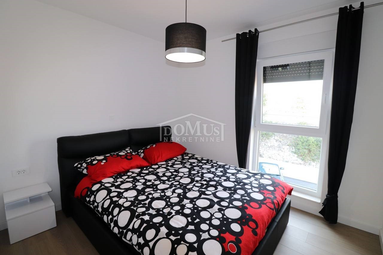 Flat For sale - ŠIBENSKO-KNINSKA  VODICE 