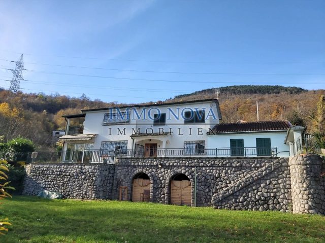 Haus zu verkaufen 230 m² – Rukavac