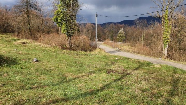 Terreno in vendita 51332 m² – Jablan