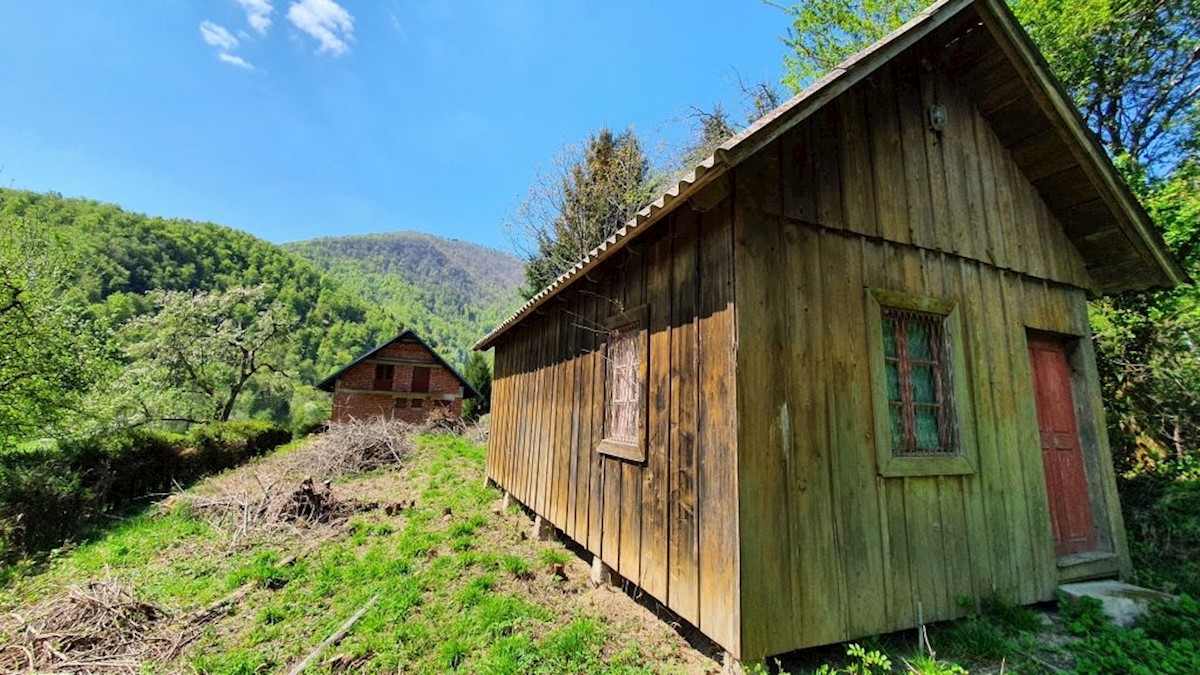 Casa In vendita - PRIMORSKO-GORANSKA  DELNICE 