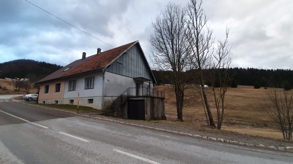 House For sale - Primorsko-goranska Ravna Gora - foto 1/14