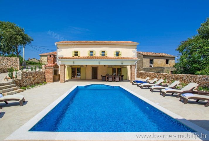House for sale 150 m² – Dobrinj