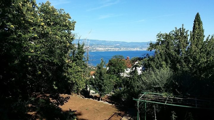 Parcela na predaj 718 m² – Lovran
