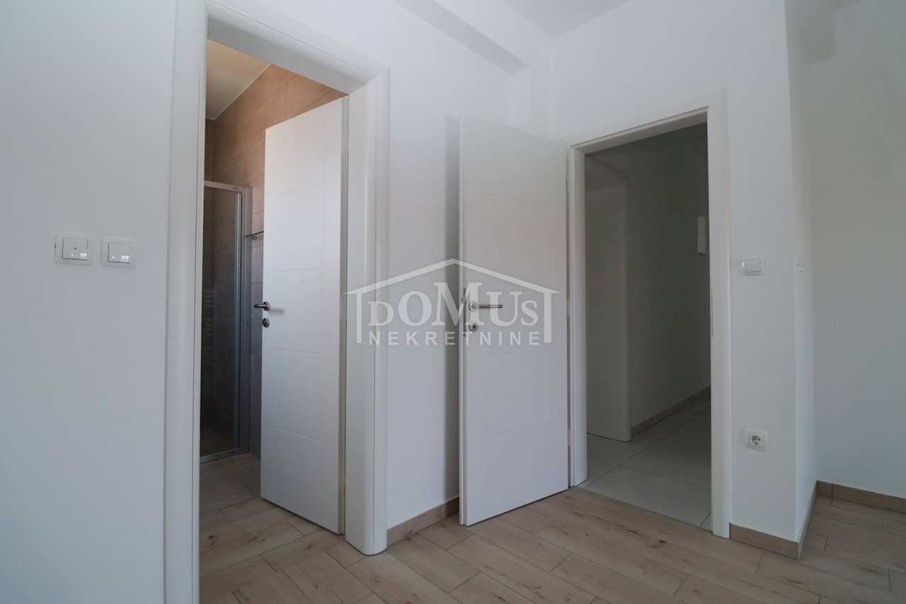 Apartmán Na prodej - ŠIBENSKO-KNINSKA  VODICE 