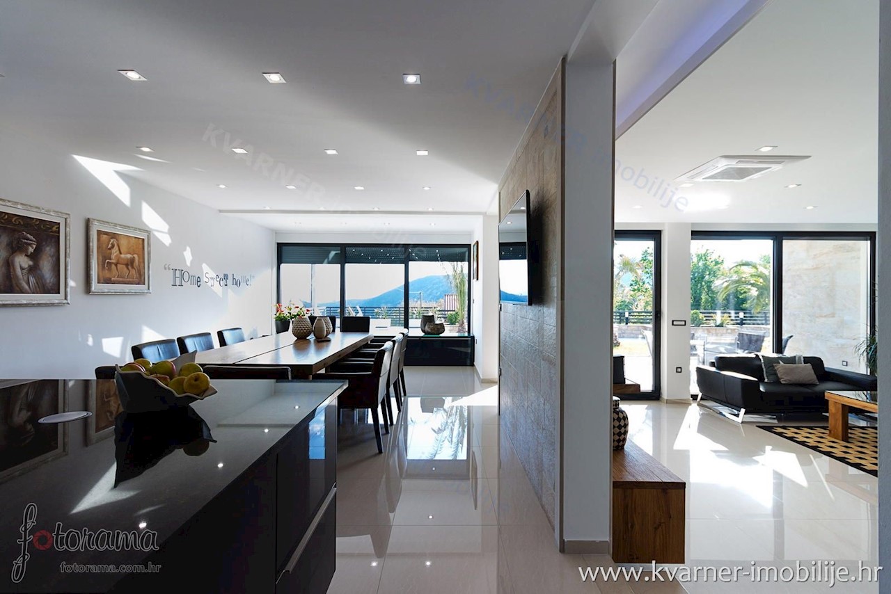 House For sale - PRIMORSKO-GORANSKA  CRIKVENICA 