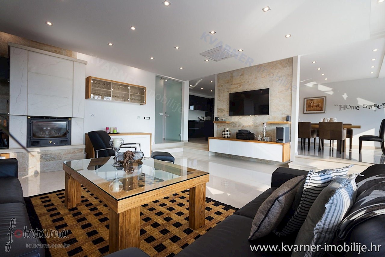 House For sale - PRIMORSKO-GORANSKA  CRIKVENICA 