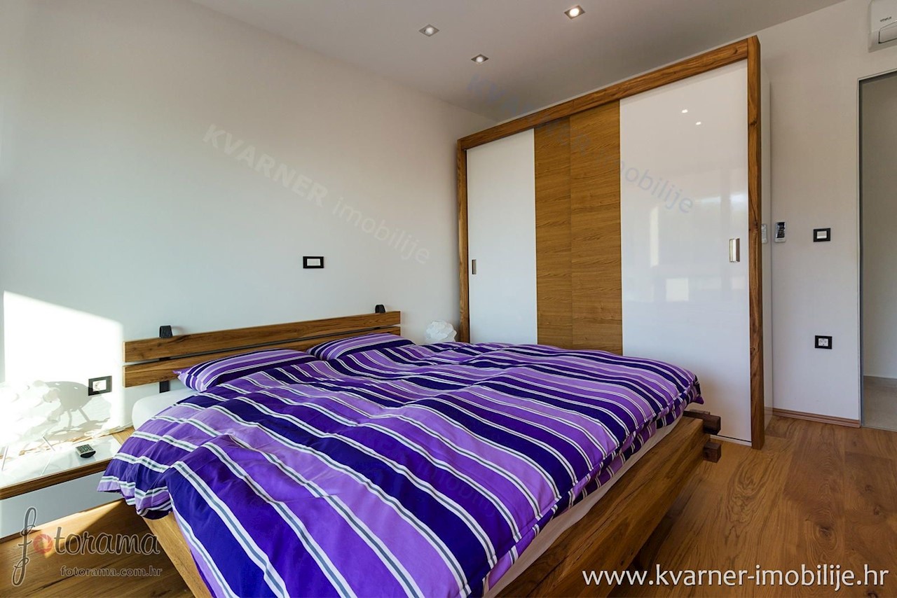House For sale - PRIMORSKO-GORANSKA  CRIKVENICA 