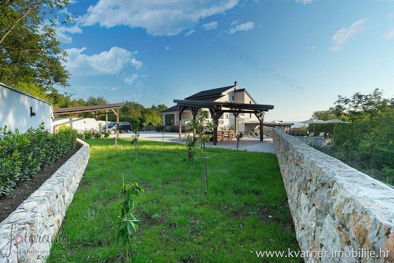 House For sale - PRIMORSKO-GORANSKA  CRIKVENICA 