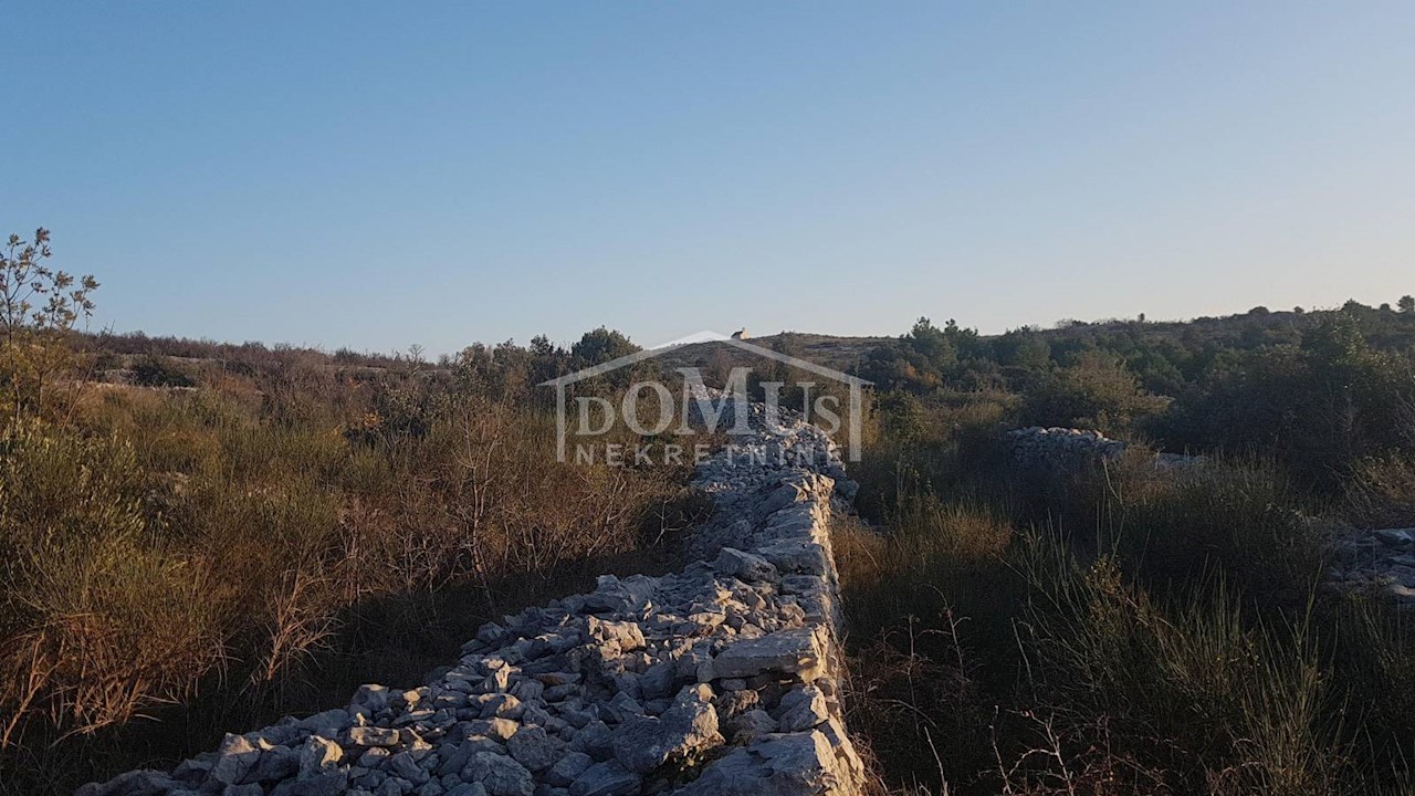 Zemljište Na prodaju - ŠIBENSKO-KNINSKA  ŠIBENIK 