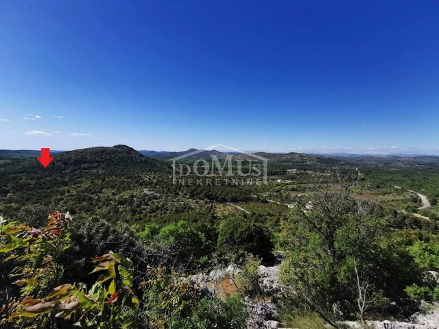 Zemljište na prodaju 21928 m² – Vodice