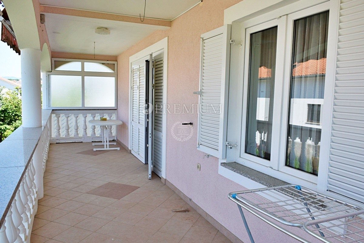 Appartement À vendre - PRIMORSKO-GORANSKA  KRK 