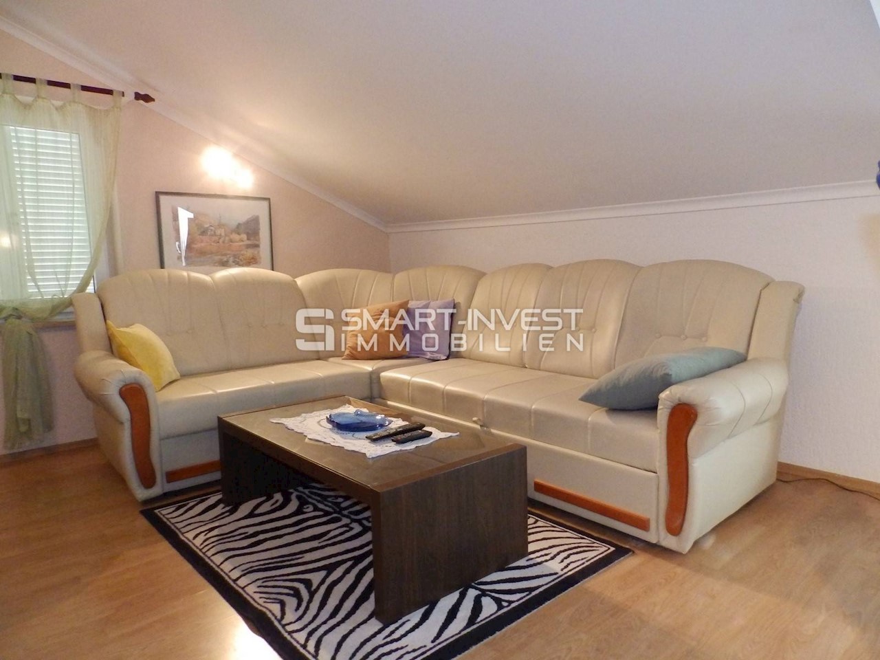 Flat For rent