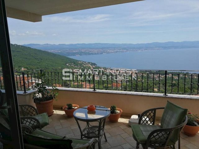 Flat for sale 114 m² – Oprič