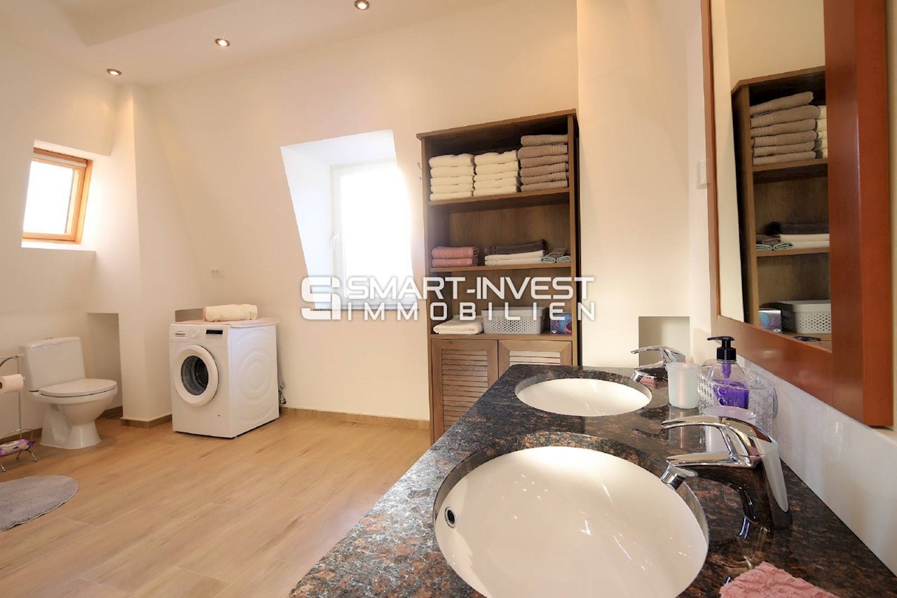 Apartment Zu vermieten - PRIMORSKO-GORANSKA  OPATIJA 