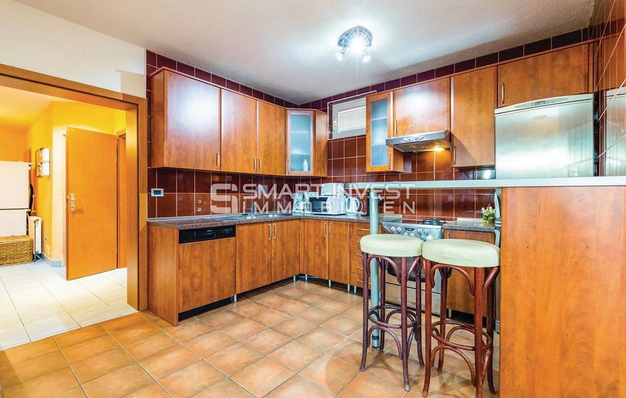 Haus Zu verkaufen - PRIMORSKO-GORANSKA  OPATIJA 