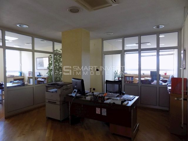 Komerčné na predaj 95 m² – Rijeka