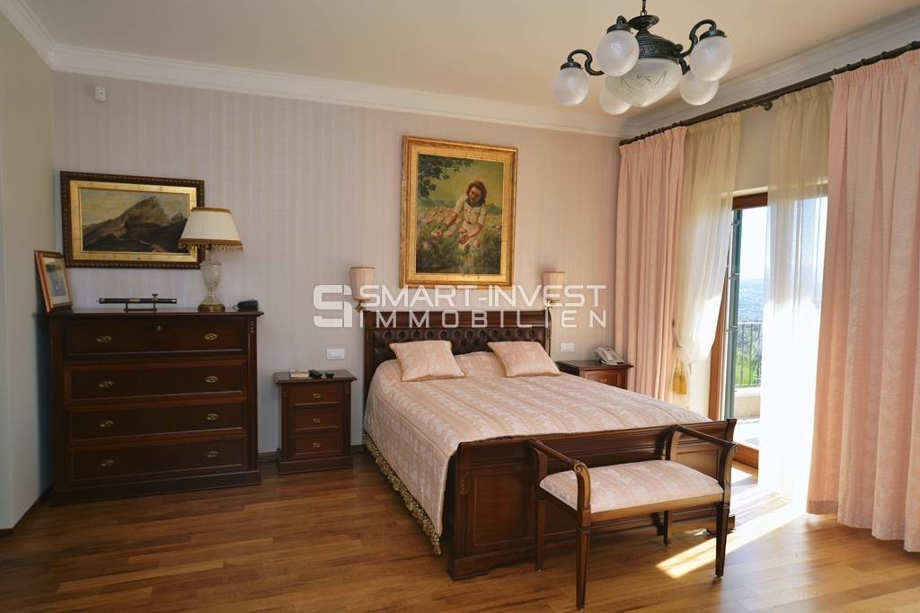 House For sale - PRIMORSKO-GORANSKA  OPATIJA 