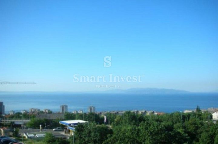 Appartement à louer 93 m² – Zamet