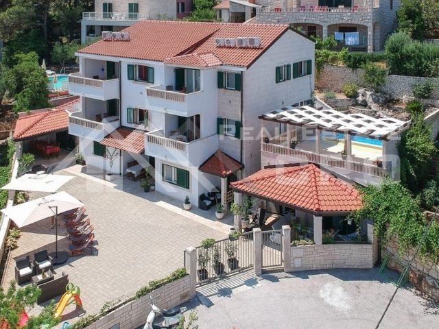 Hiša Naprodaj - Splitsko-dalmatinska Brač - foto 5/9