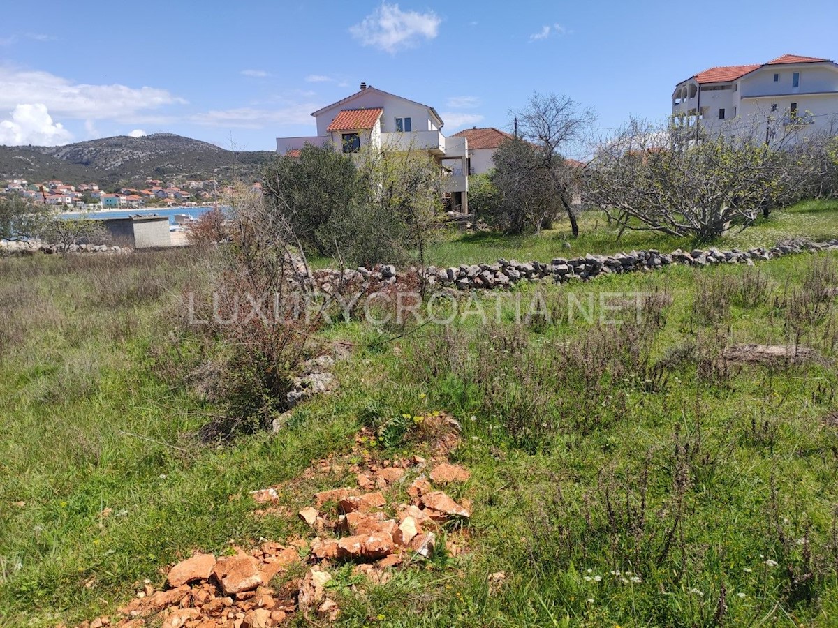 Grundstück Zu verkaufen - SPLITSKO-DALMATINSKA  MARINA 