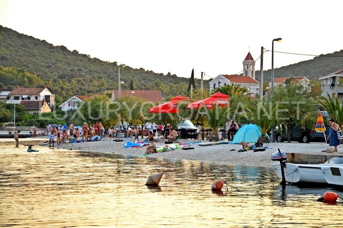 Grundstück Zu verkaufen - SPLITSKO-DALMATINSKA  MARINA 