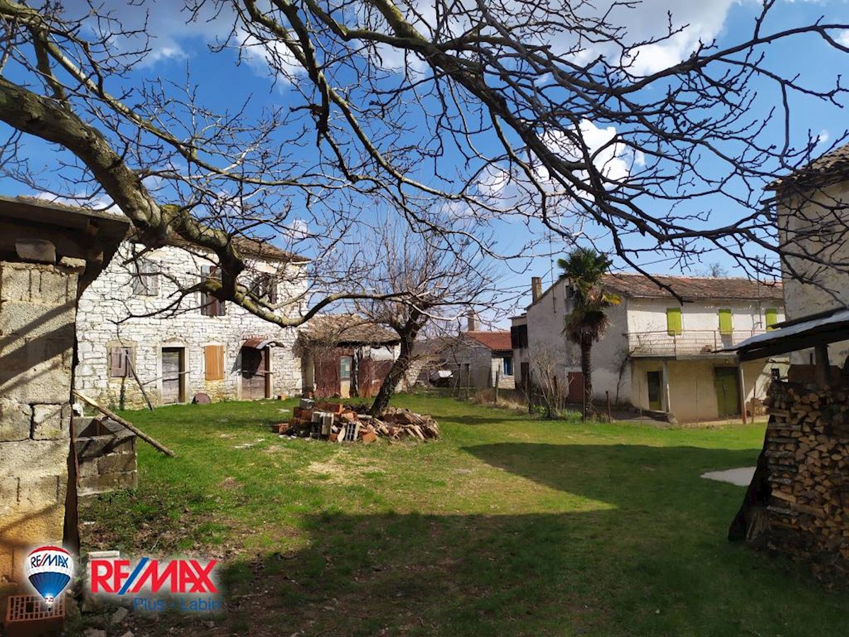 Dom Na sprzedaż - ISTARSKA  VIŠNJAN 